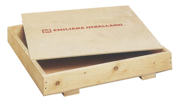 Plywood panelled crate
